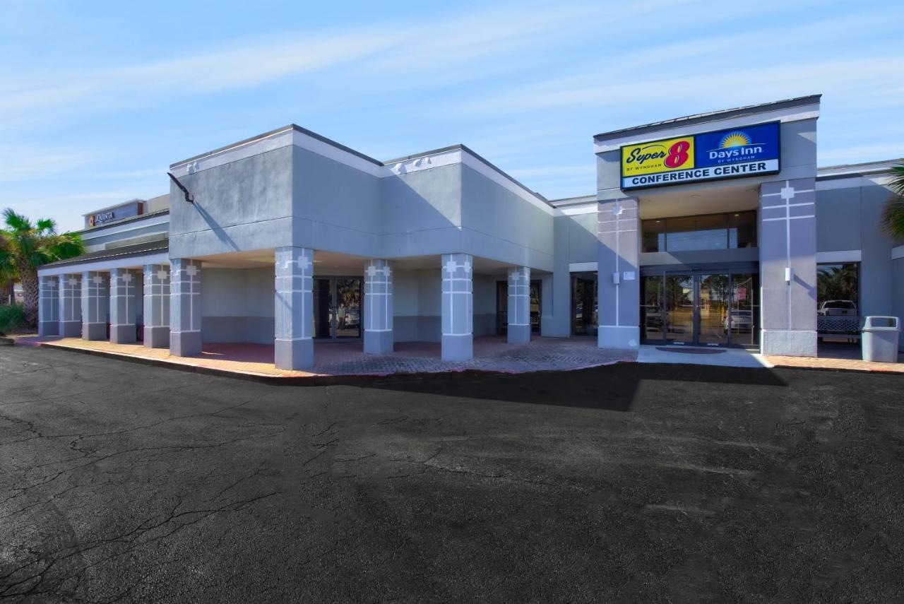 Days Inn By Wyndham Mobile I-65 Buitenkant foto